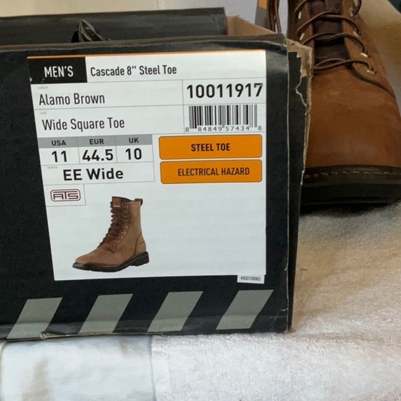 NEW ARIAT Men's Brown Leather Boots - Picture 5 of 5